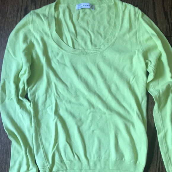 Zara Tops - Zara Women top size M